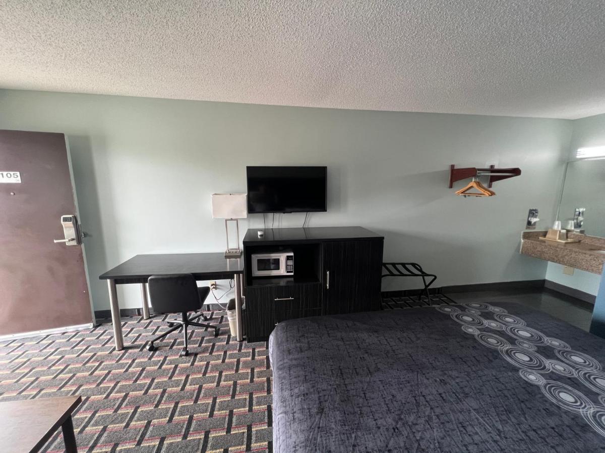 Executive Inn Pelham Экстерьер фото